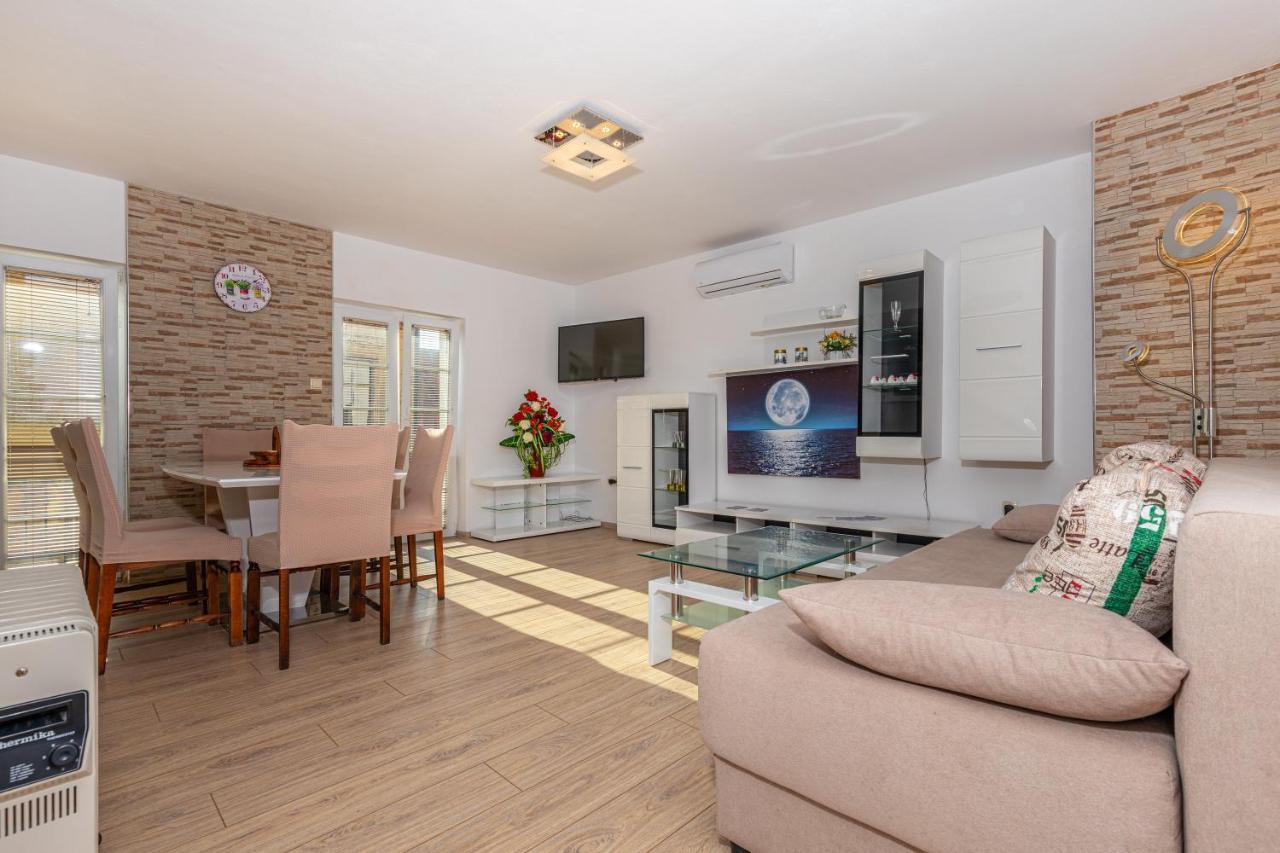 Apartman Sare Crikvenica Kültér fotó